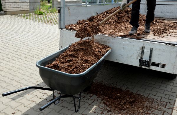 Bulk Mulch Delivery in Boulder