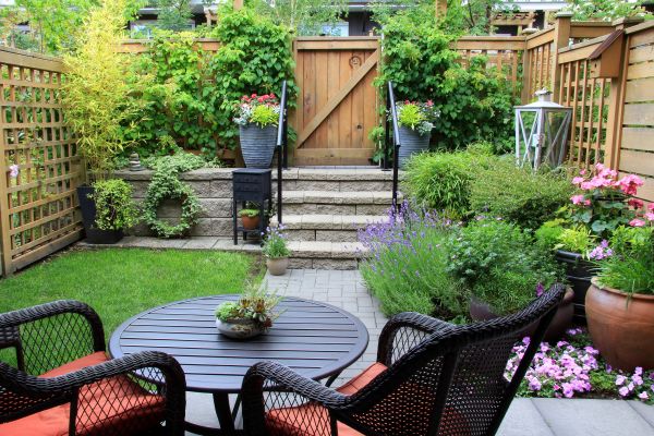 Small Yard Landscaping in Boulder